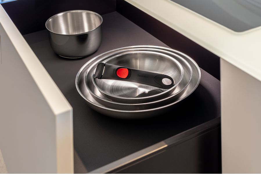 Inox Facile - Набор из 3-х предметов: сковороды 24 и 28 см, ковш 16 см, съемная ручка, Barazzoni, изображение 3